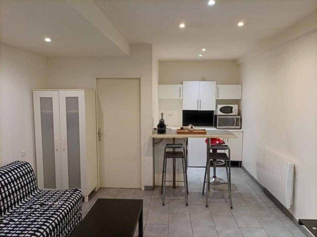 Charmant studio à la Croix Rousse avec patio Lyon Extérieur photo
